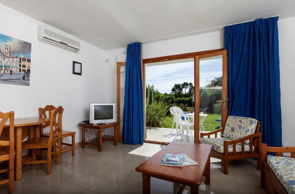 Apartamentos Leo Port de Pollença Pokoj fotografie